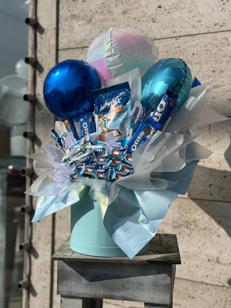 Blue "sweet box" | ծաղիկներ, ծաղկեպսակներ, բույսեր Երևան