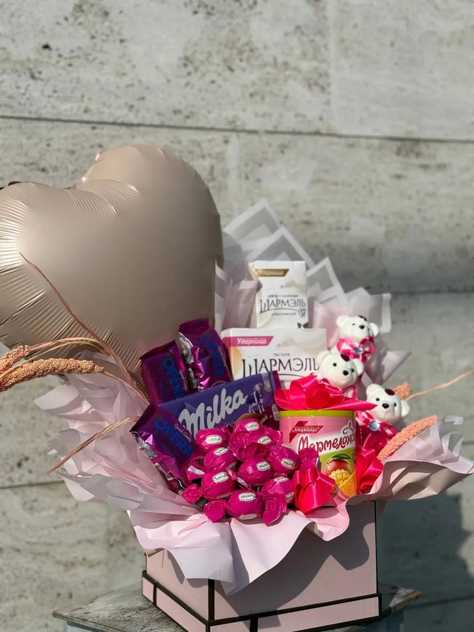 Elegant "sweet box" | ծաղիկներ, ծաղկեպսակներ, բույսեր Երևան