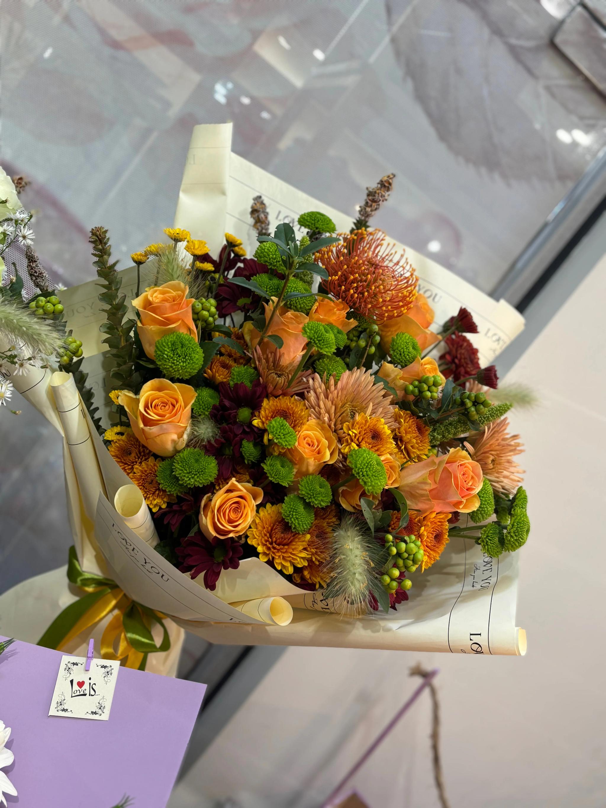 A bright bunch | ծաղիկների առաքում Երևանում