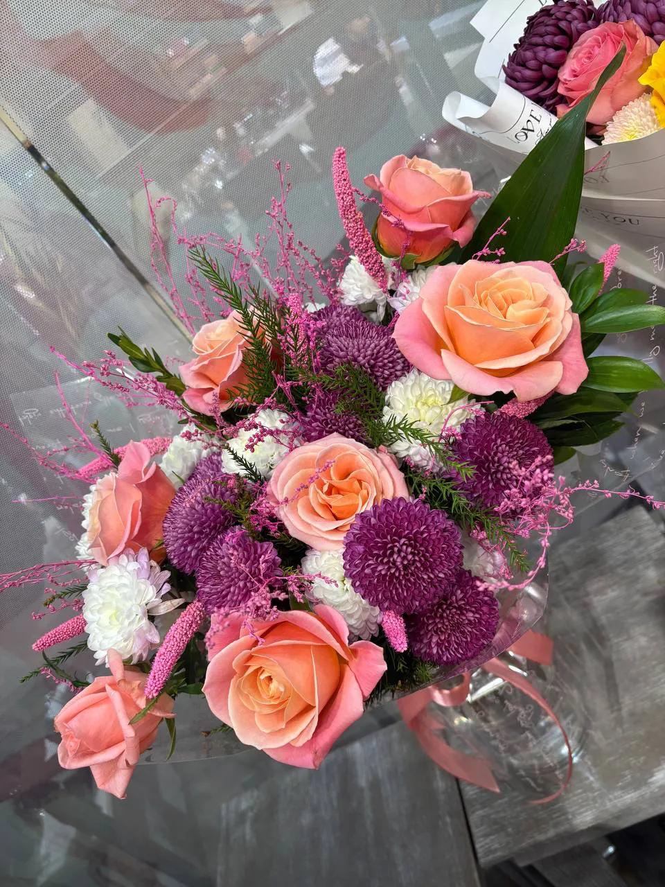 An elegant bouquet | ծաղիկների առաքում Երևանում
