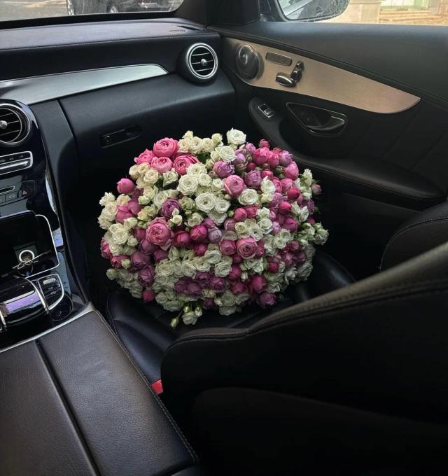 Bunch of roses | ծաղիկներ, ծաղկեպսակներ, բույսեր - առաքում Երևան