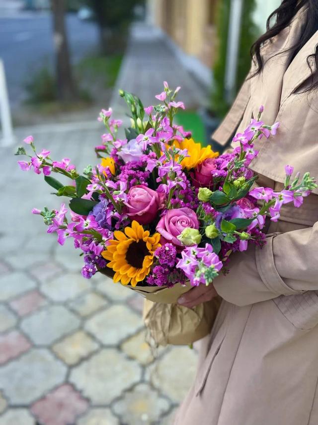 Bunch "Mix" | ծաղիկների առաքում Երևանում