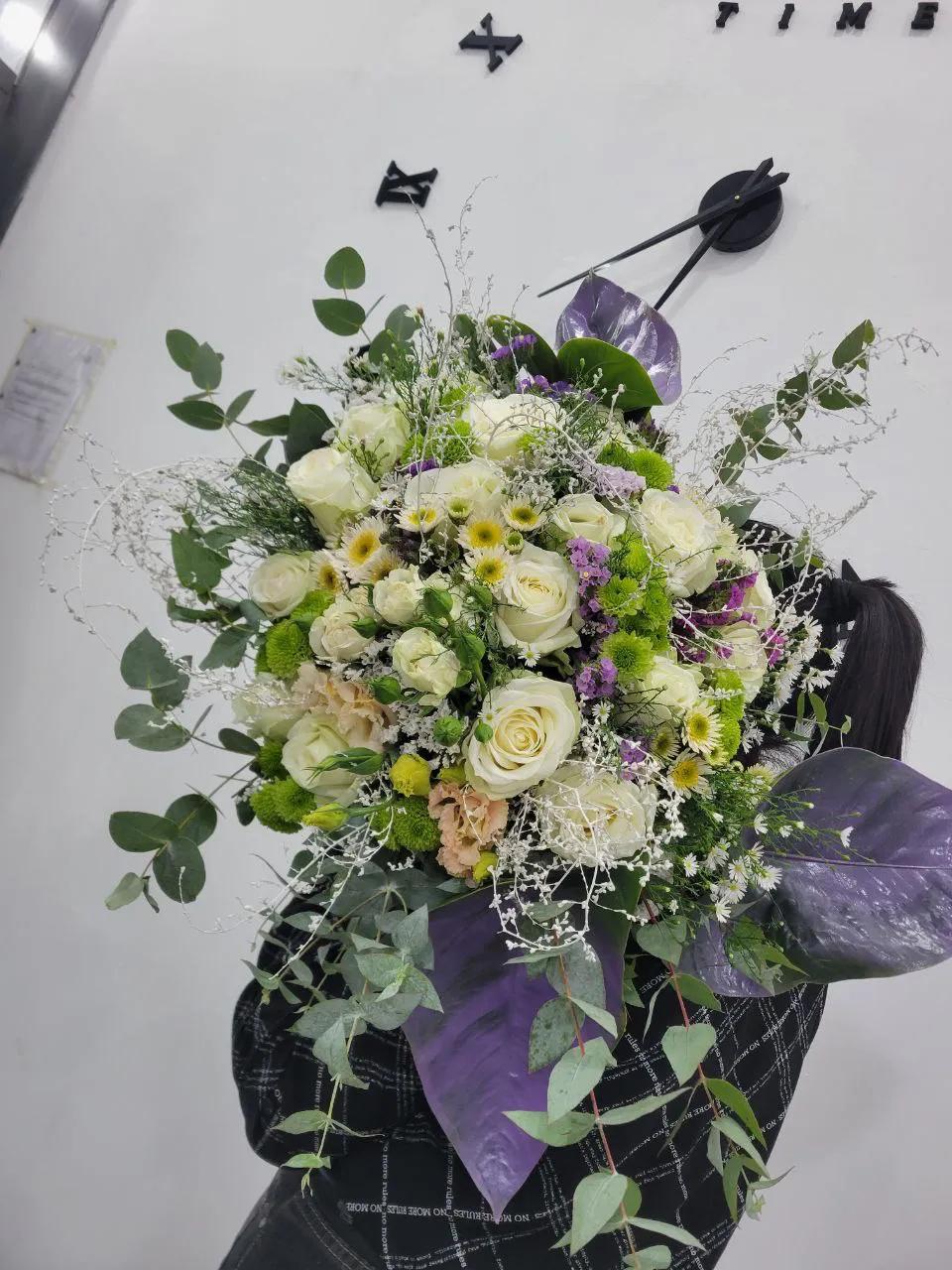 Creative bouquet | ծաղիկների առաքում Երևանում