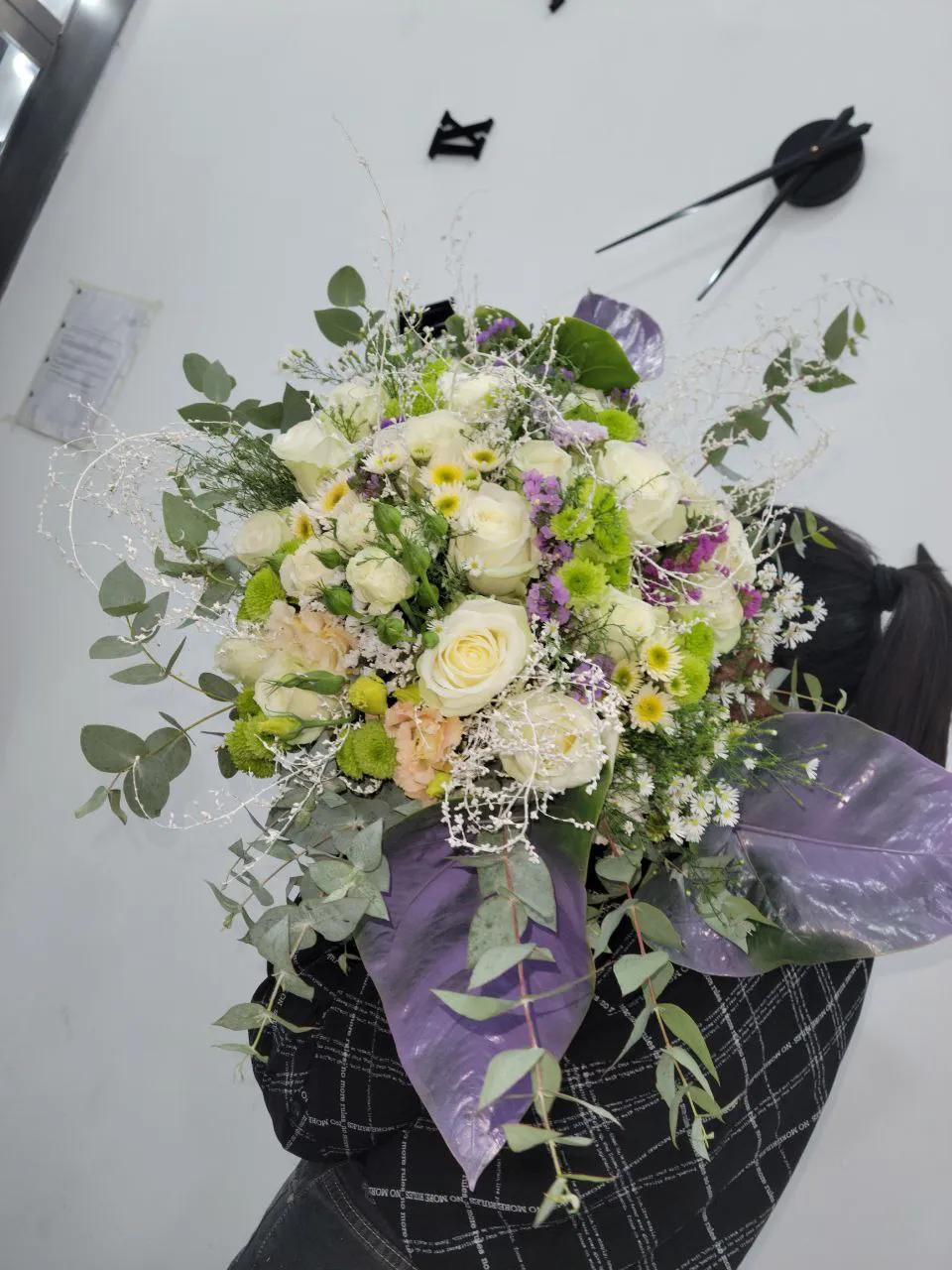 Creative bouquet | ծաղիկների առաքում Երևանում