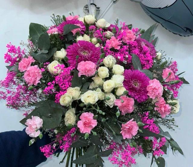 Floral composition | ծաղիկների առաքում Երևանում