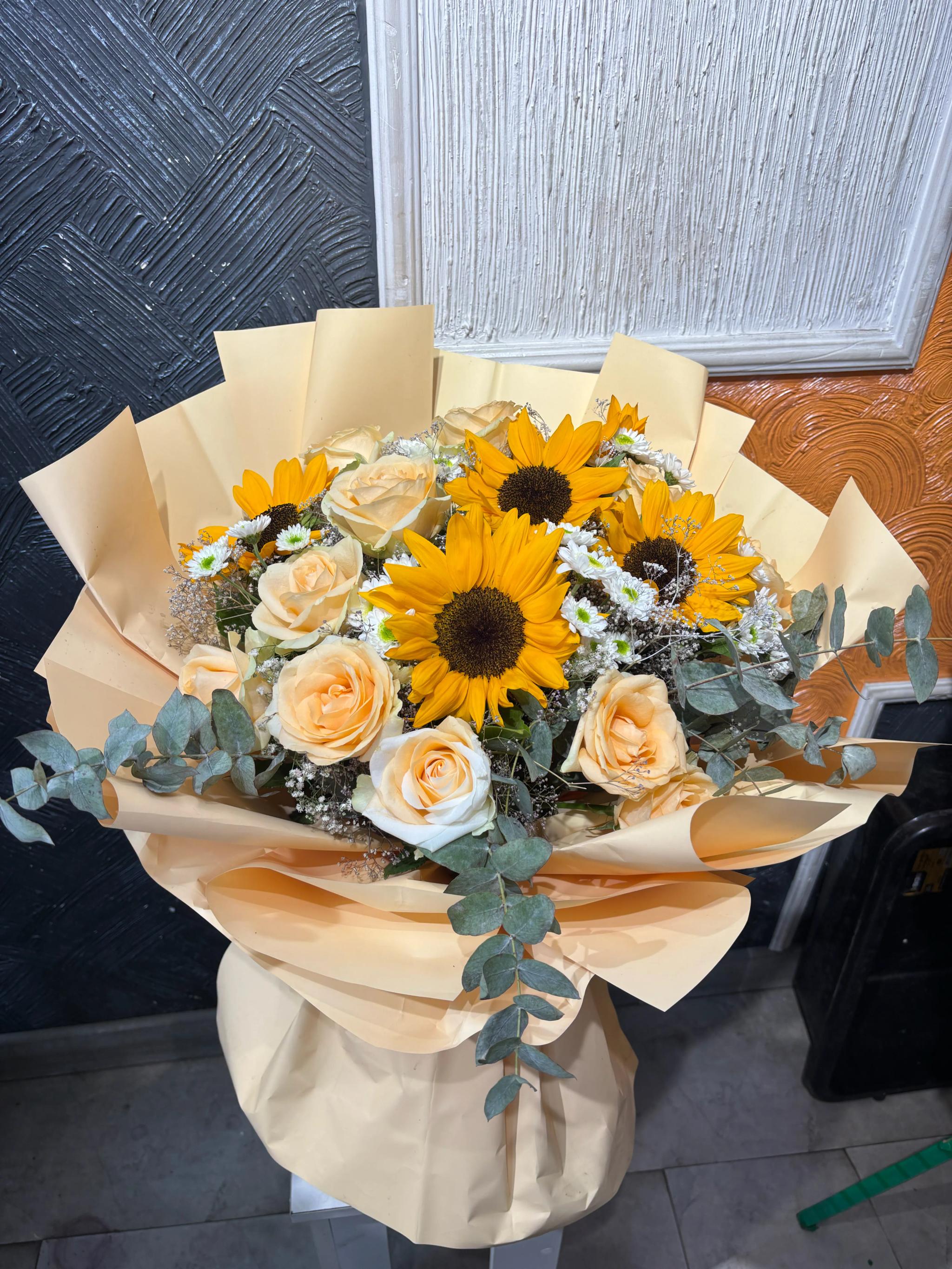 Orange bunch Orange bunch | ծաղիկների առաքում Երևանում