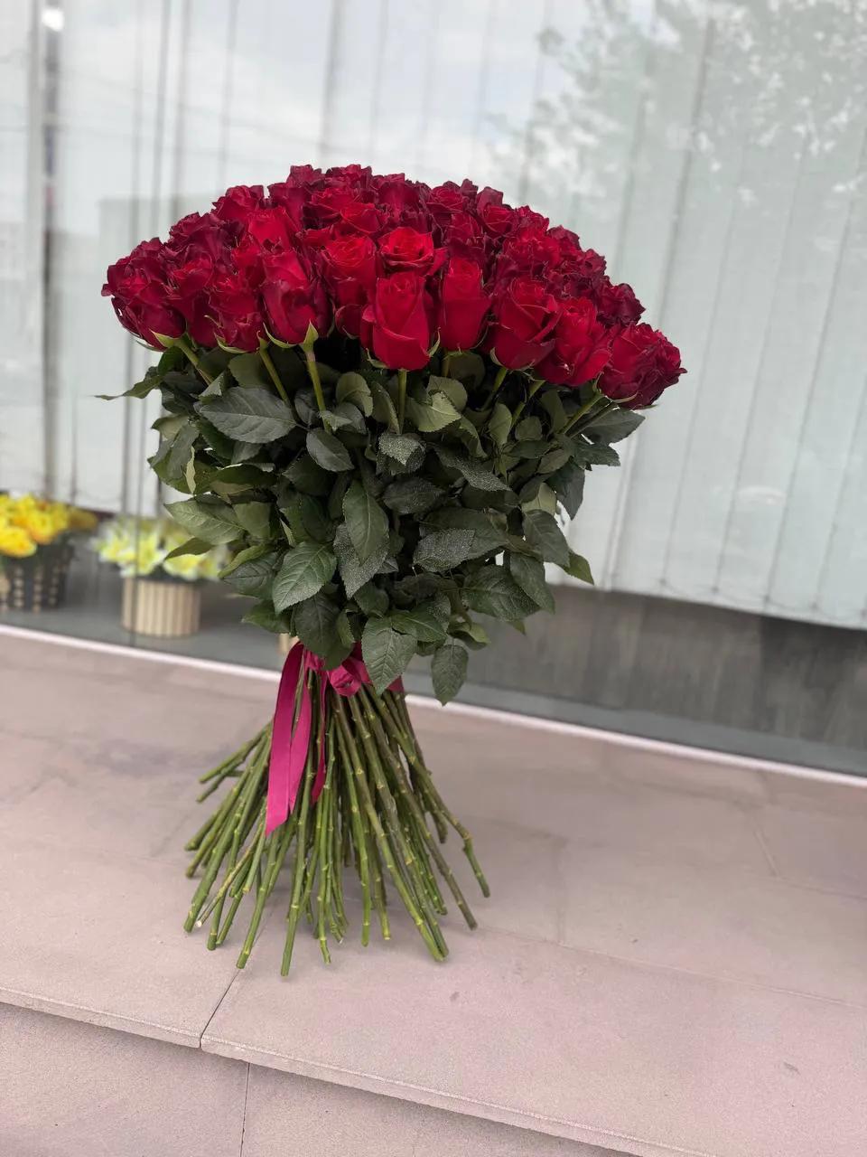 Red roses | ծաղիկներ, ծաղկեպսակներ, բույսեր Երևան Red roses | ծաղիկներ, ծաղկեպսակներ, բույսեր Երևան